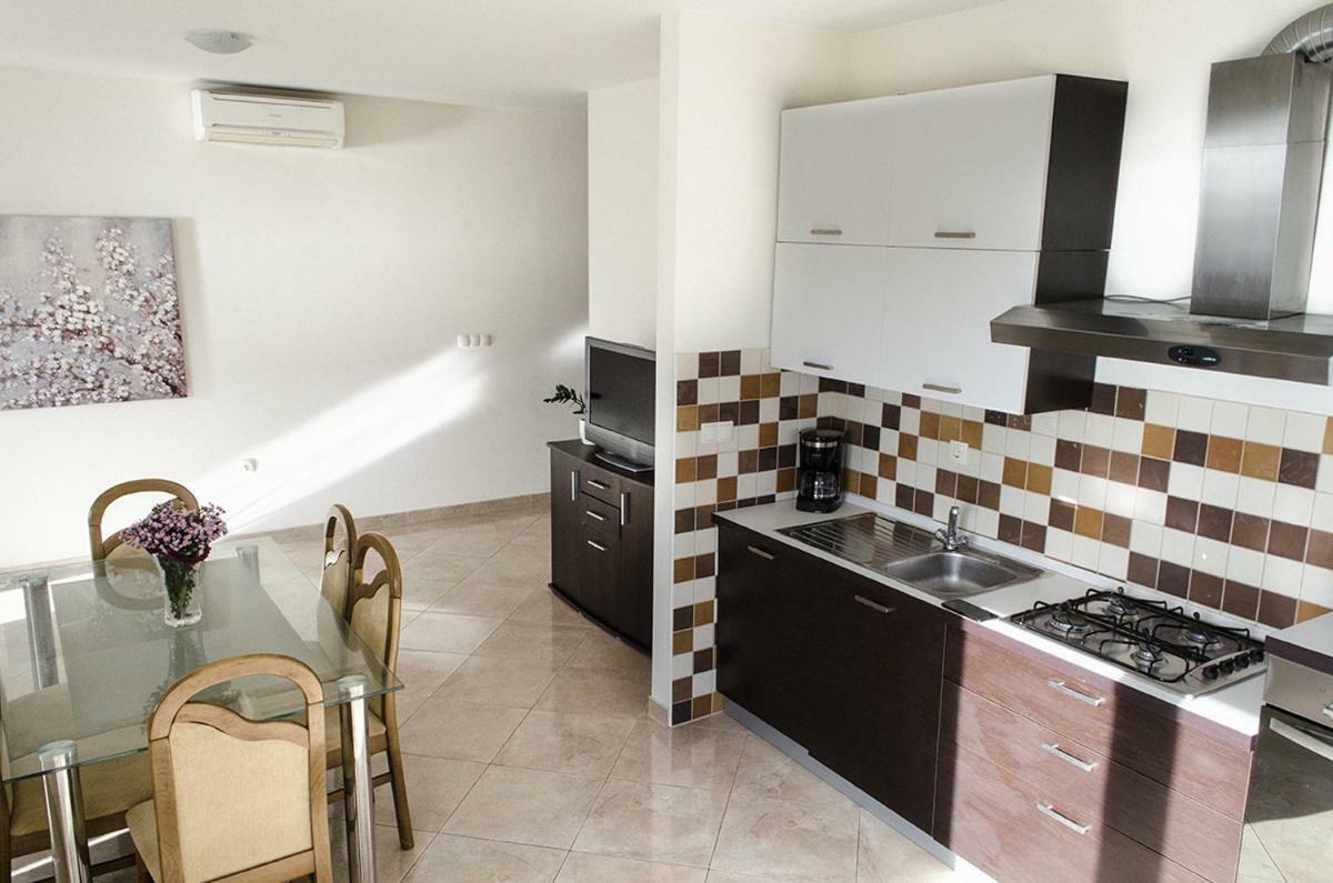 Apartamento Mars Trogir Exterior foto