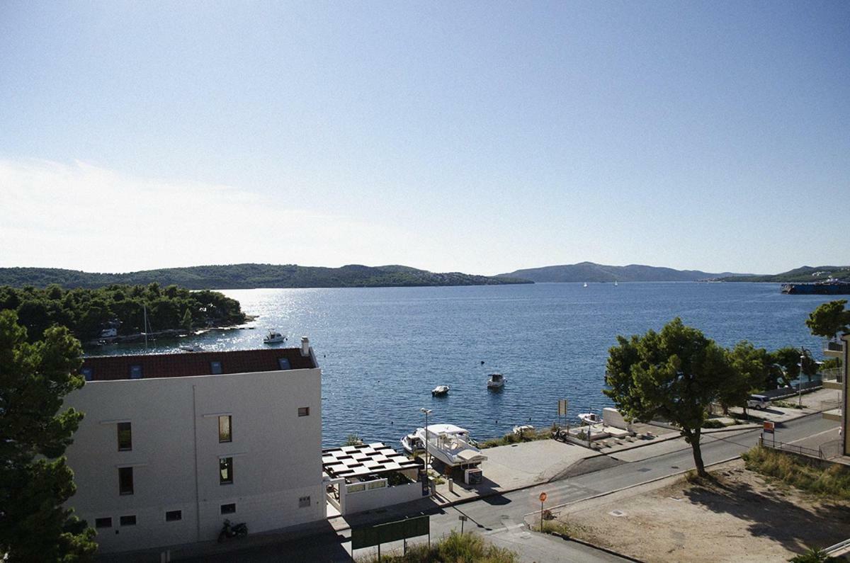 Apartamento Mars Trogir Exterior foto